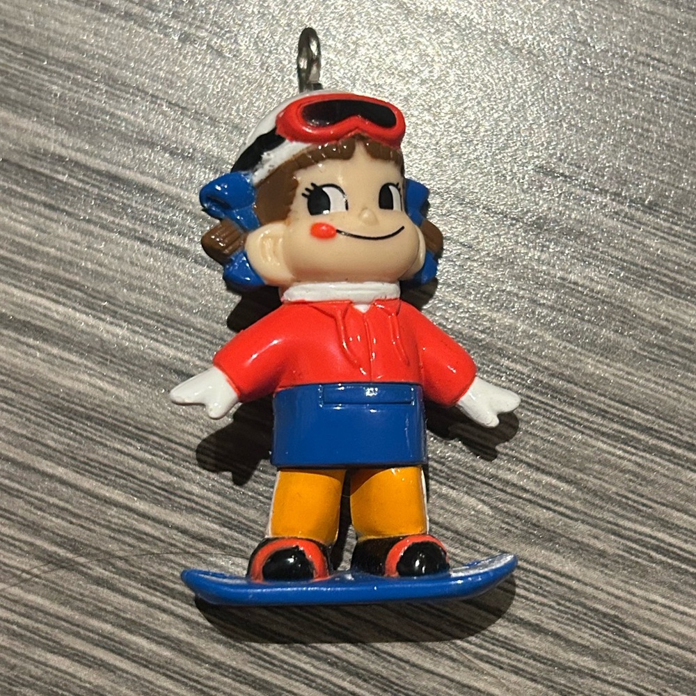 Snowboarding Peko Chan winter vacation